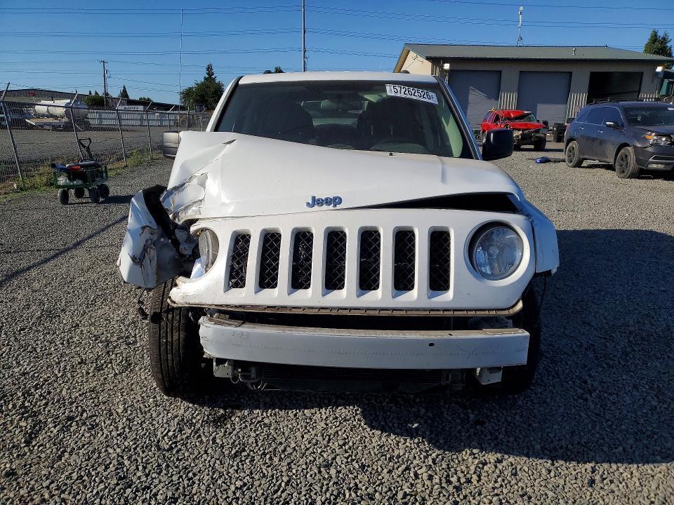 2014 JEEP PATRIOT SPORT — Фото 5 из 13