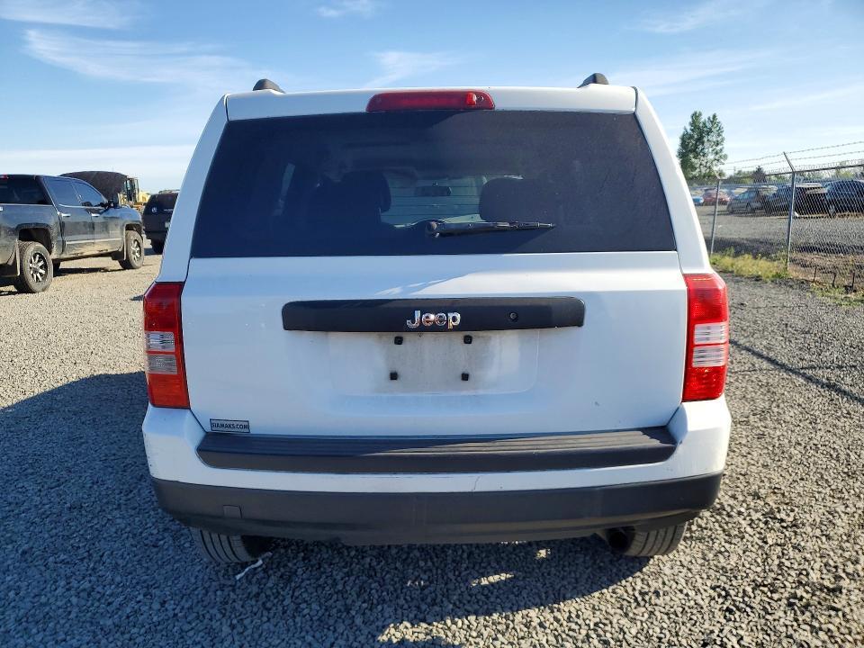 2014 JEEP PATRIOT SPORT — Фото 6 из 13