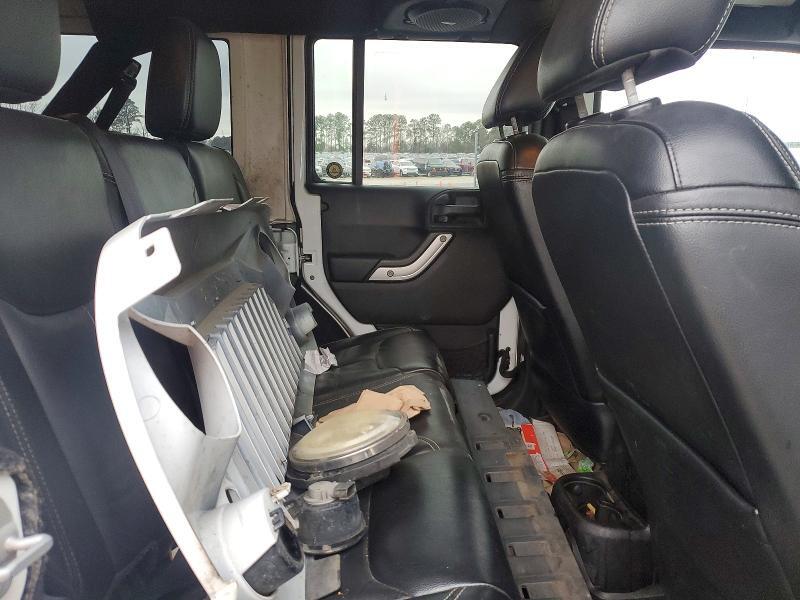 2014 JEEP WRANGLER UNLIMITED SAHARA — Фото 11 из 13