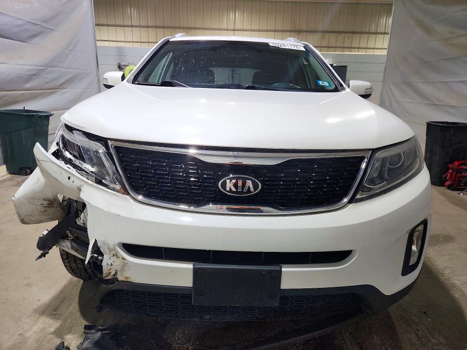 2014 KIA SORENTO LX — Фото 5 из 13