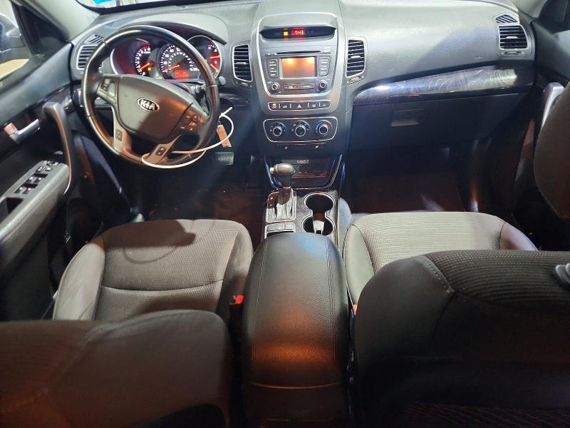 2014 KIA SORENTO LX — Фото 8 из 13