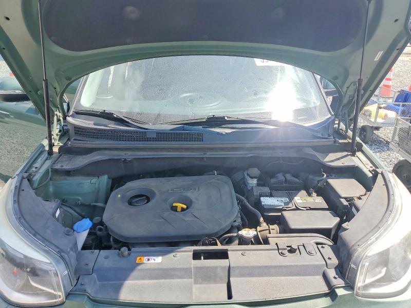 KNDJP3A58E7052549 2014 KIA SOUL photo no. 12