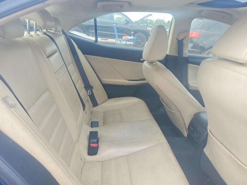 2014 LEXUS IS 250 — Фото 10 из 12