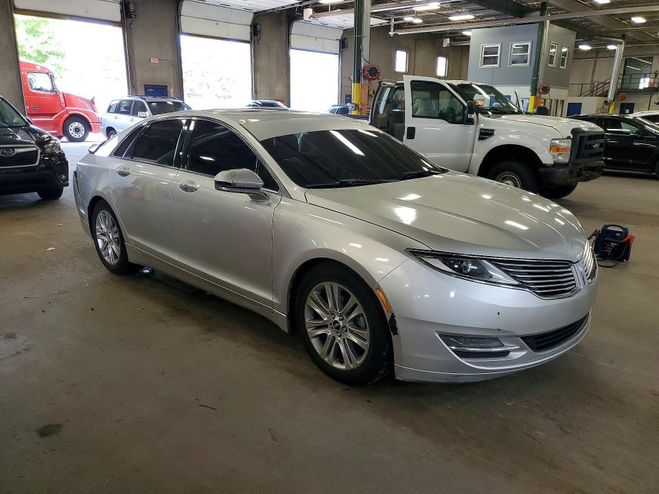2014 LINCOLN MKZ HYBRID — Фото 4 из 12