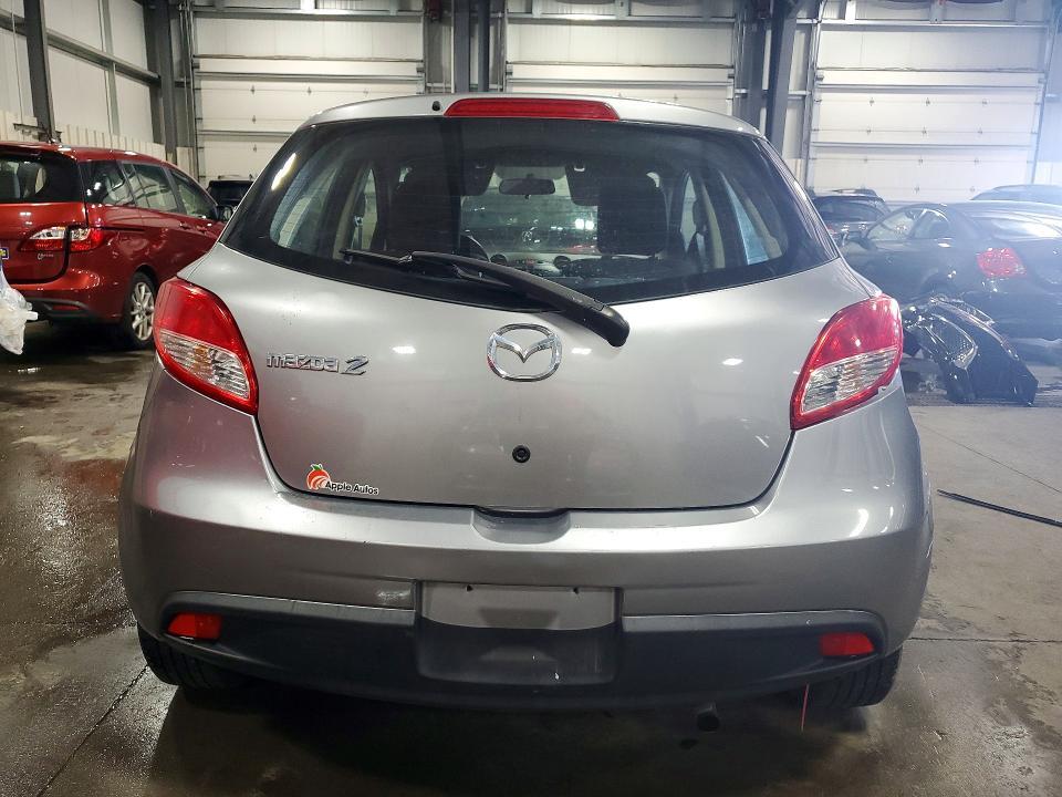 2014 MAZDA MAZDA2 SPORT — Фото 6 из 13