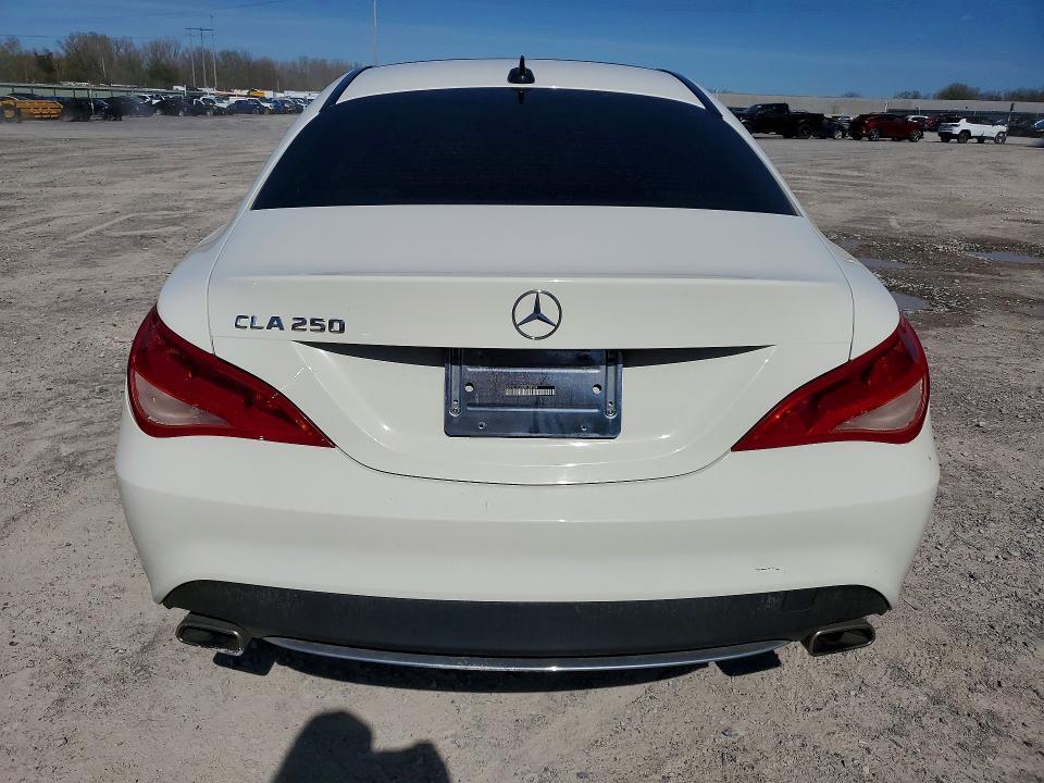 2014 MERCEDES-BENZ CLA 250 — Фото 6 из 12