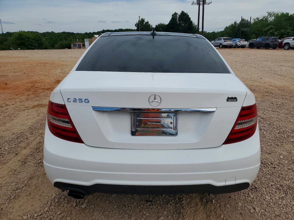2014 MERCEDES-BENZ C 250 — Фото 6 из 12