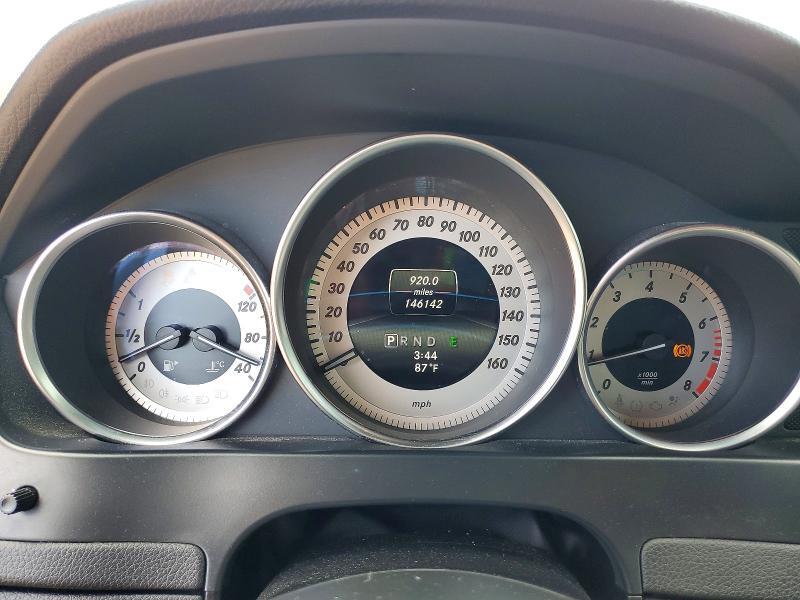 2014 MERCEDES-BENZ C 250 — Фото 9 из 12