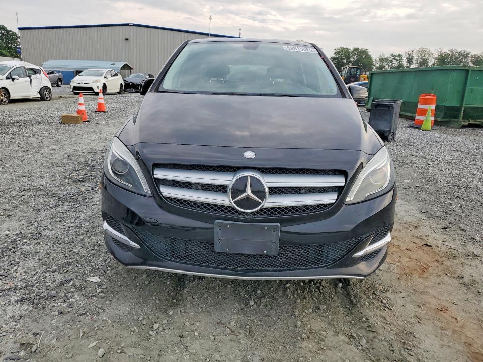 2014 MERCEDES-BENZ B ELECTRIC — Фото 5 из 12