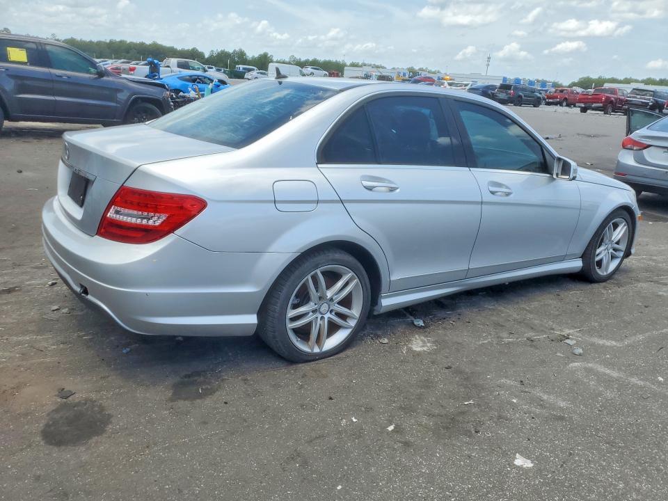 2014 MERCEDES-BENZ C 250 — Фото 3 из 12