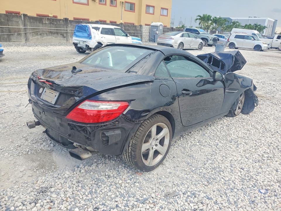 2014 MERCEDES-BENZ SLK 250 — Фото 3 из 12