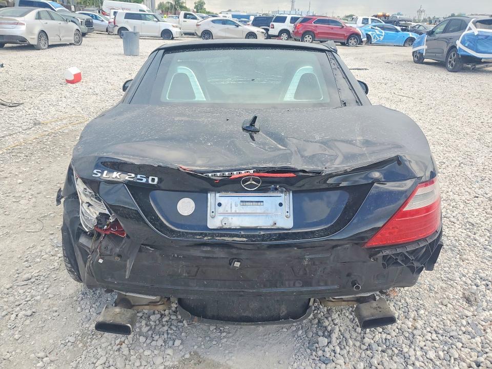 2014 MERCEDES-BENZ SLK 250 — Фото 6 из 12