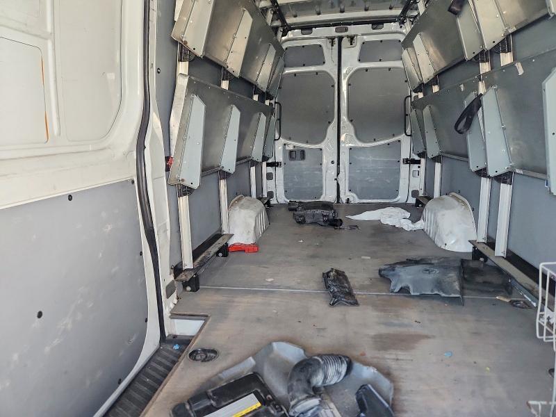 2014 MERCEDES-BENZ SPRINTER 2500 DELIVERY VAN — Фото 10 из 13
