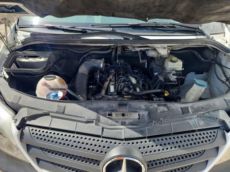 2014 MERCEDES-BENZ SPRINTER 2500 DELIVERY VAN — Фото 12 из 13