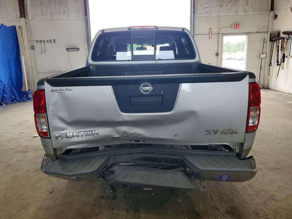 2014 NISSAN FRONTIER — Фото 6 из 12