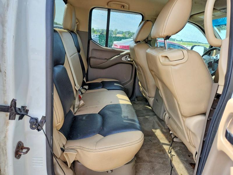 2014 NISSAN FRONTIER SV — Фото 10 из 12