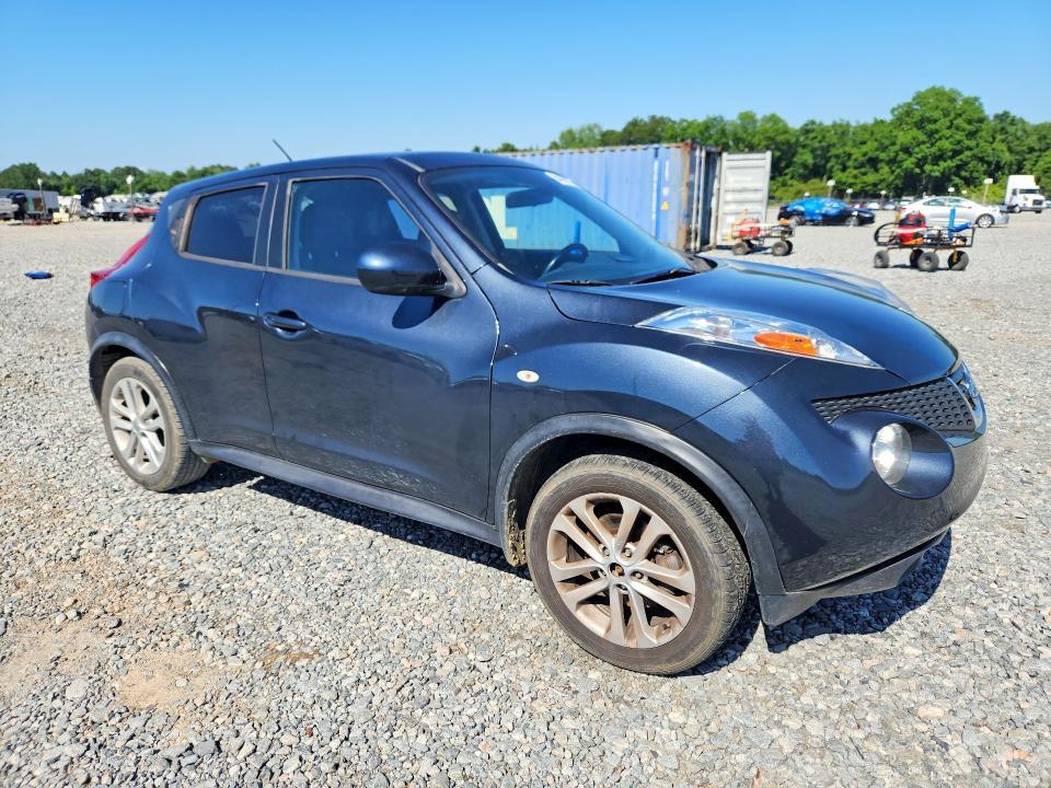 JN8AF5MV8ET363761 2014 NISSAN JUKE photo no. 4