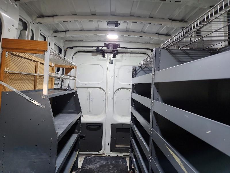 2014 NISSAN NV 2500 — Фото 10 из 13