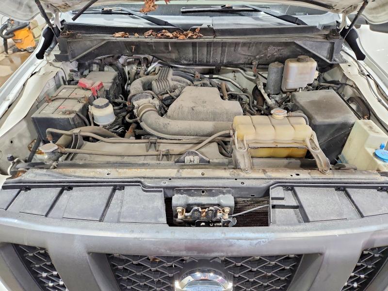 2014 NISSAN NV 2500 — Фото 12 из 13