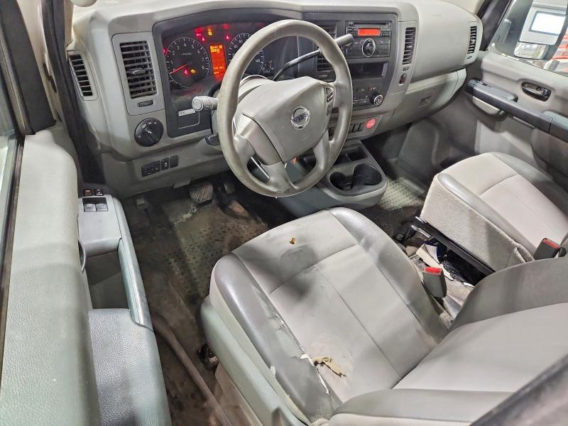 2014 NISSAN NV 2500 — Фото 8 из 13