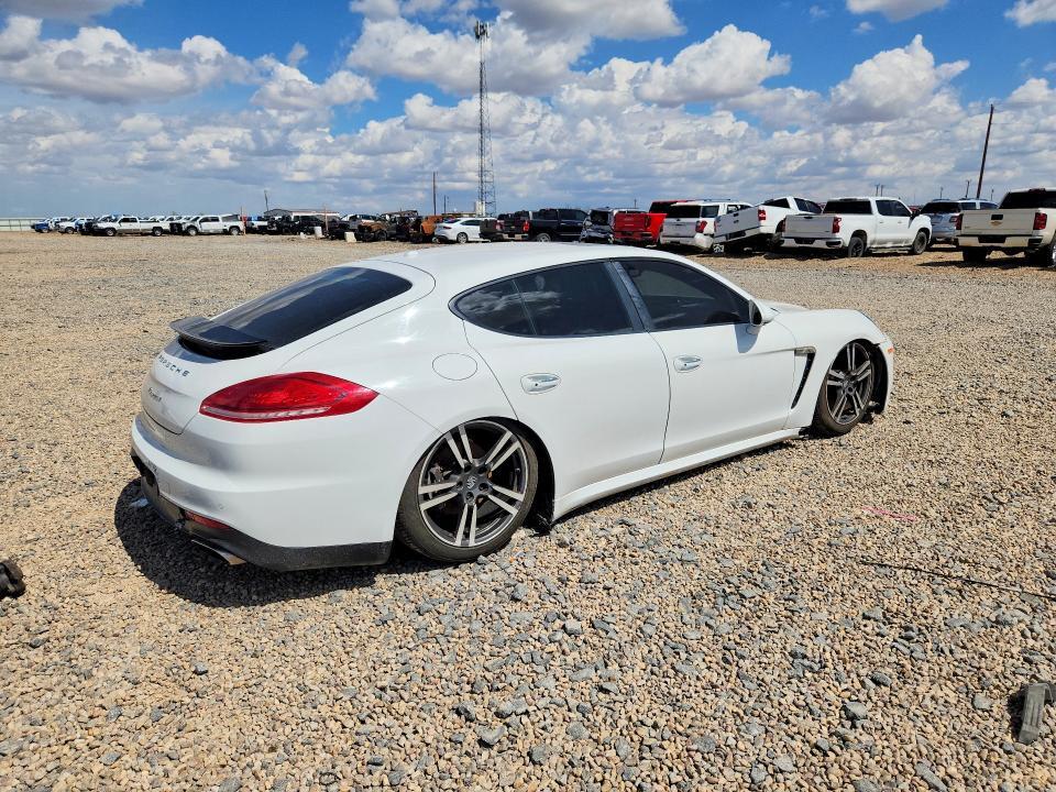 2014 PORSCHE PANAMERA 2 — Фото 3 из 13