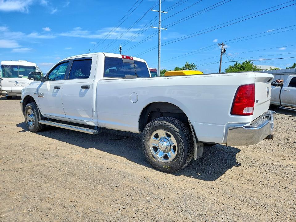 2014 RAM 3500 SLT — Фото 2 из 12