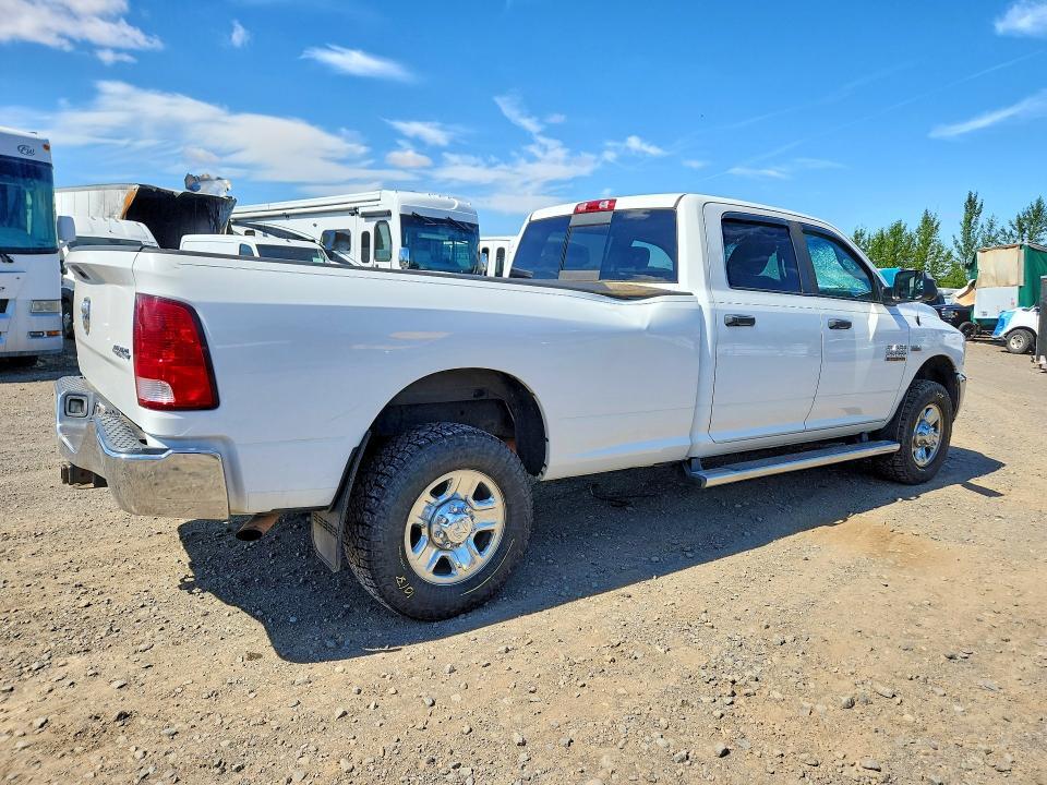 2014 RAM 3500 SLT — Фото 3 из 12