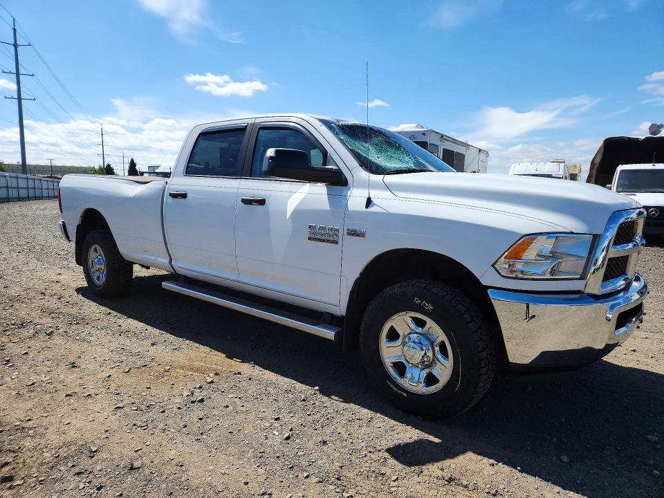 2014 RAM 3500 SLT — Фото 4 из 12