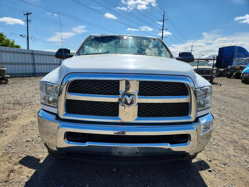 2014 RAM 3500 SLT — Фото 5 из 12