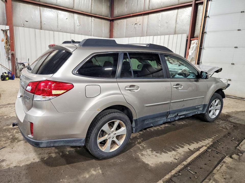 4S4BRBDC3E3296552 2014 SUBARU OUTBACK photo no. 3
