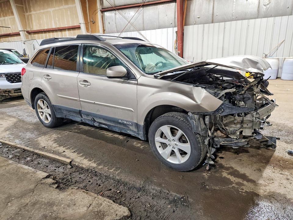 4S4BRBDC3E3296552 2014 SUBARU OUTBACK photo no. 4