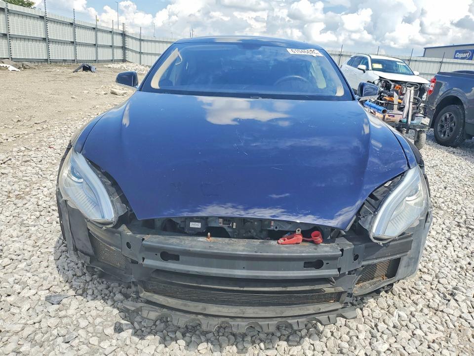 2014 TESLA MODEL S — Фото 5 из 12