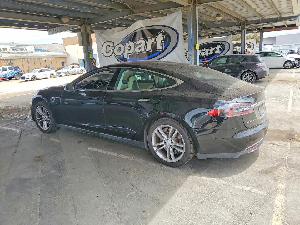 2014 TESLA MODEL 3 — Фото 2 из 12