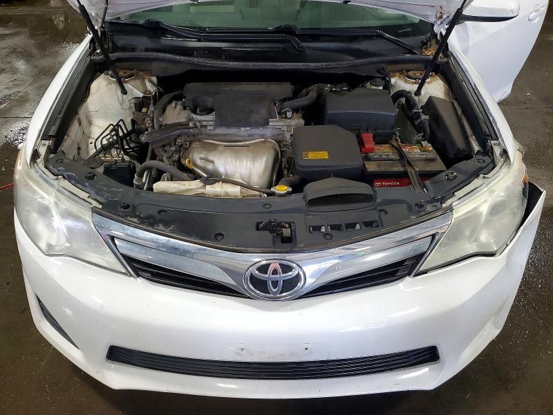 2014 TOYOTA CAMRY LE — Фото 11 из 12