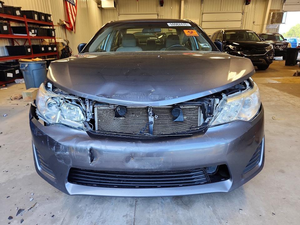 2014 TOYOTA CAMRY LE — Фото 5 из 12
