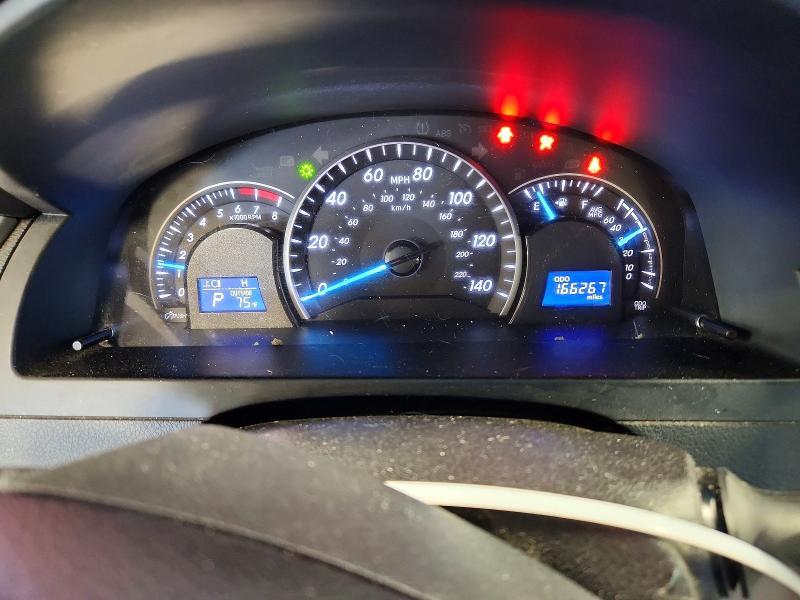 2014 TOYOTA CAMRY LE — Фото 9 из 12