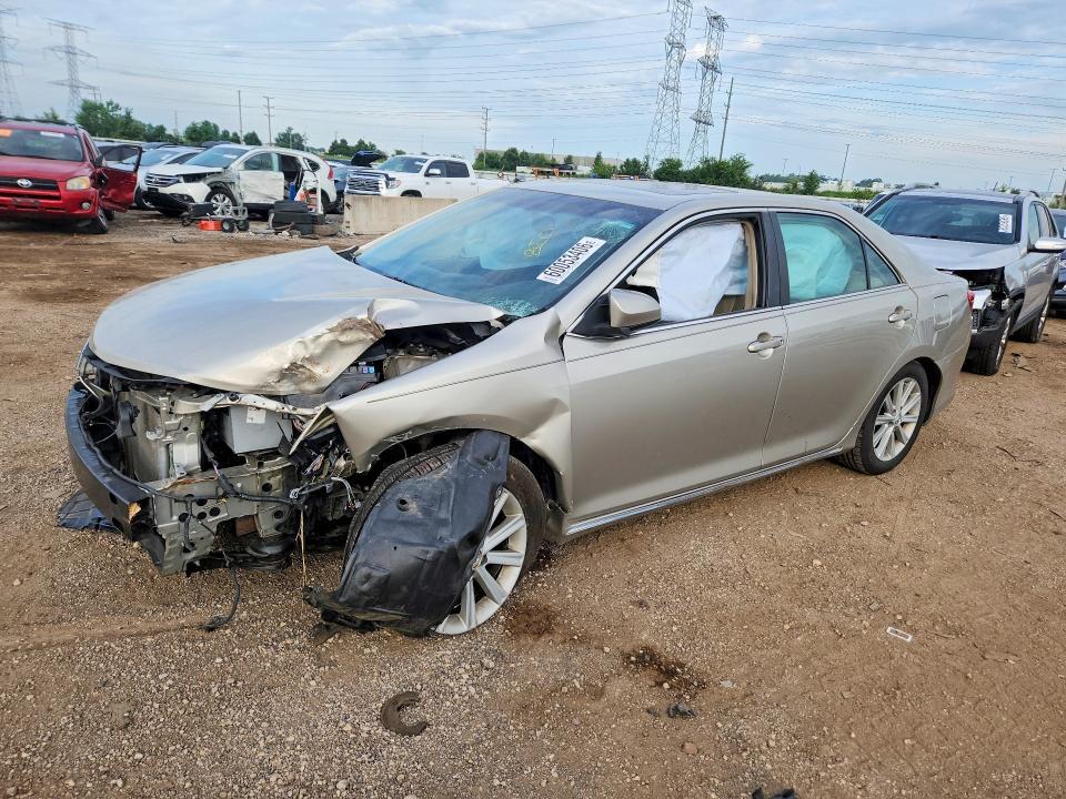 4T4BF1FK7ER337997 2014 TOYOTA CAMRY photo no. 1