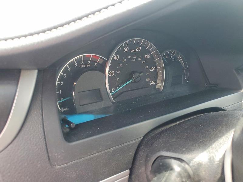 4T1BF1FK3EU414875 2014 TOYOTA CAMRY photo no. 9