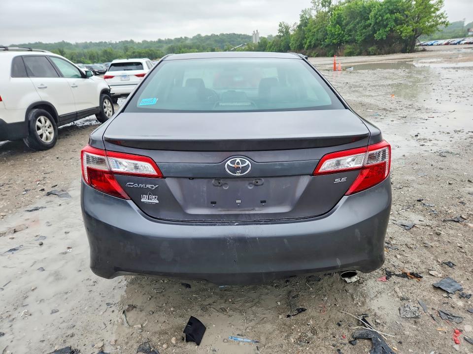 2014 TOYOTA CAMRY SE — Фото 6 из 12