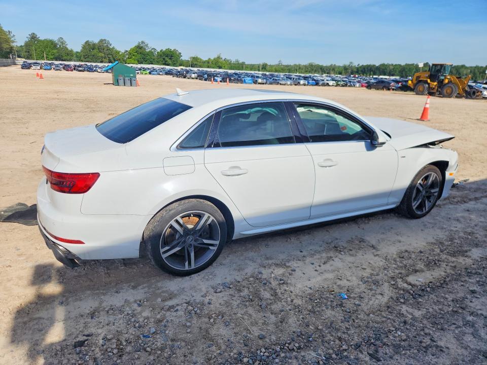 2017 AUDI A4 PREMIUM PLUS — Фото 3 из 12