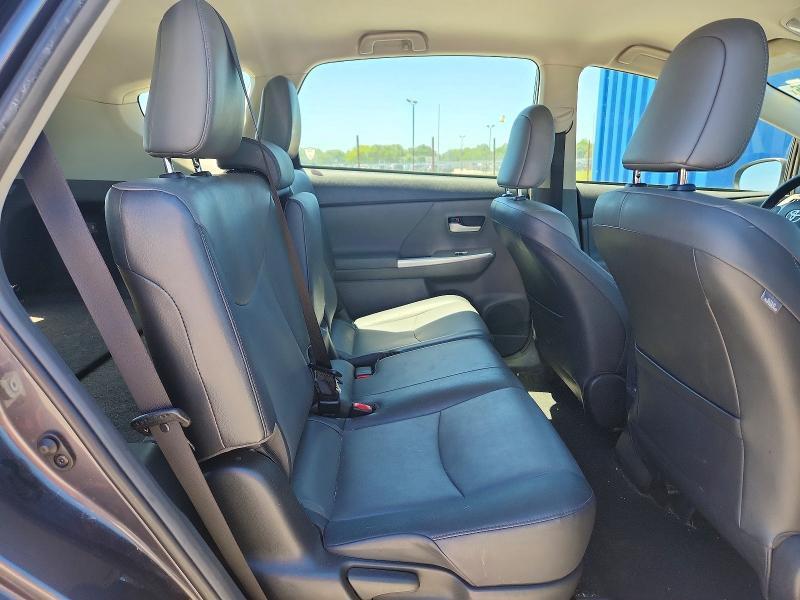 2014 TOYOTA PRIUS V — Фото 11 из 13