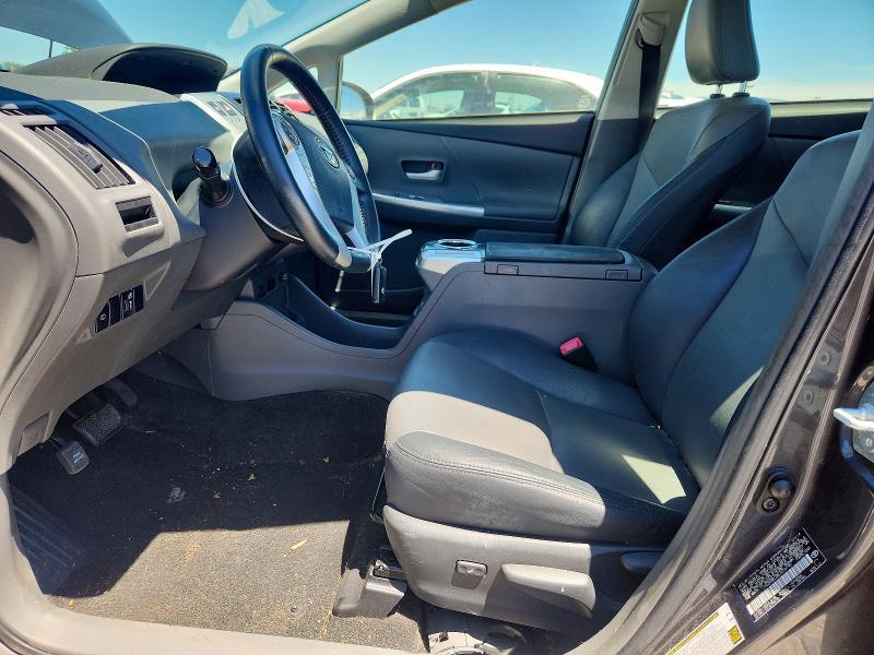 2014 TOYOTA PRIUS V — Фото 7 из 13