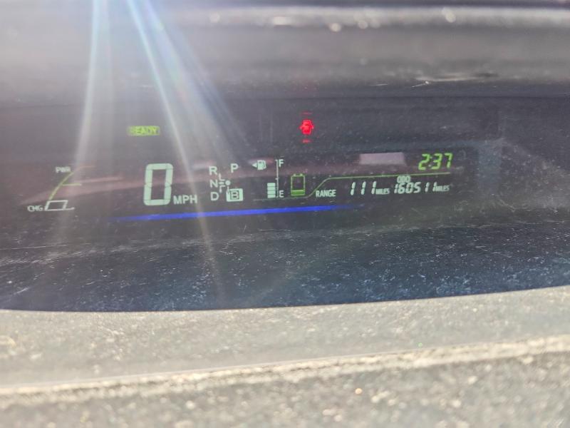 2014 TOYOTA PRIUS V — Фото 9 из 13