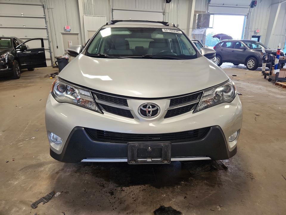 2014 TOYOTA RAV4 XLE — Фото 5 из 12