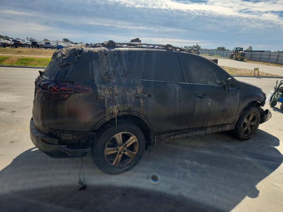 2014 TOYOTA RAV4 XLE — Фото 3 из 12
