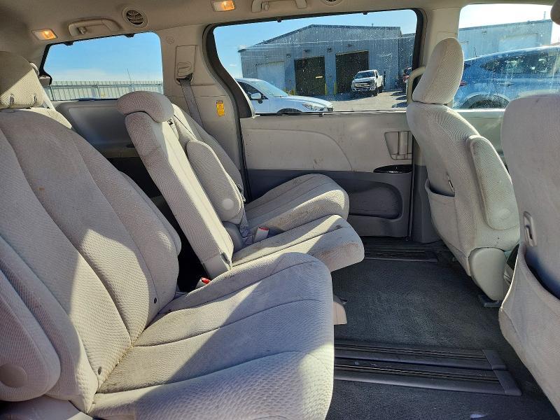 5TDKK3DC8ES479300 2014 TOYOTA SIENNA photo no. 11