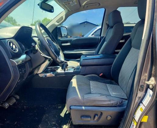 2014 TOYOTA TUNDRA SR5 — Фото 7 из 12