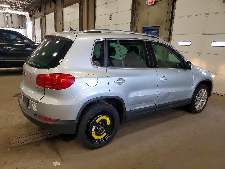 2014 VOLKSWAGEN TIGUAN S — Фото 3 из 13
