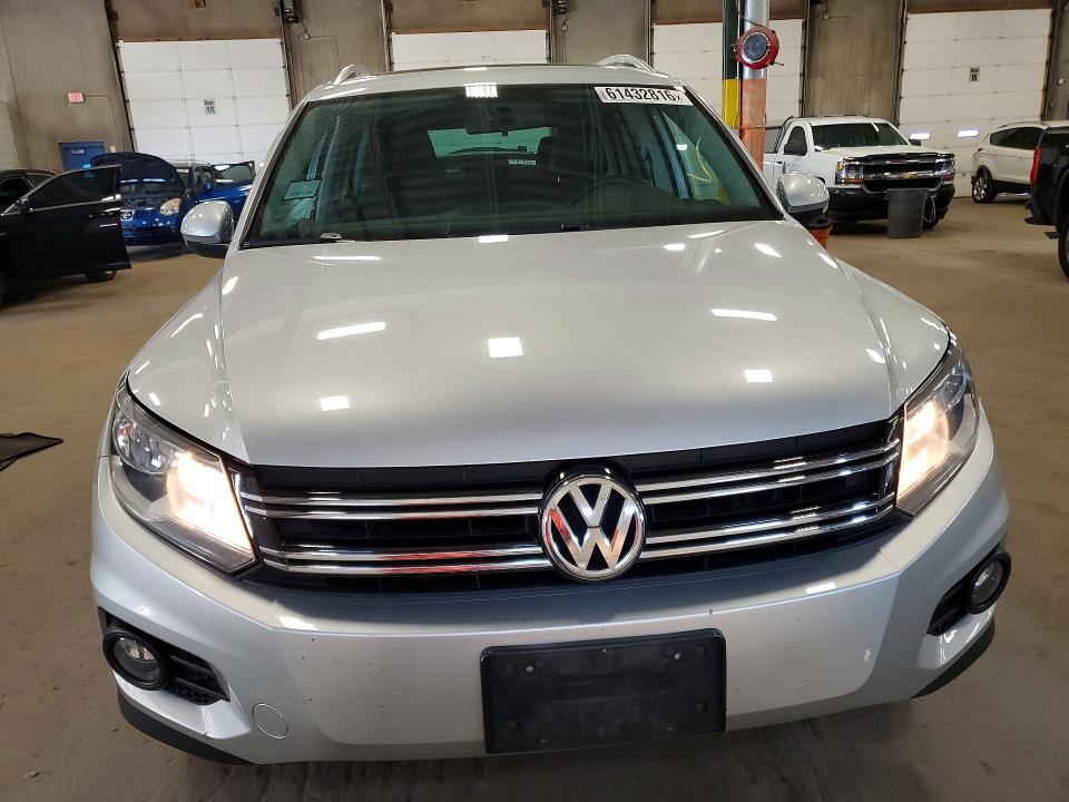 2014 VOLKSWAGEN TIGUAN S — Фото 5 из 13