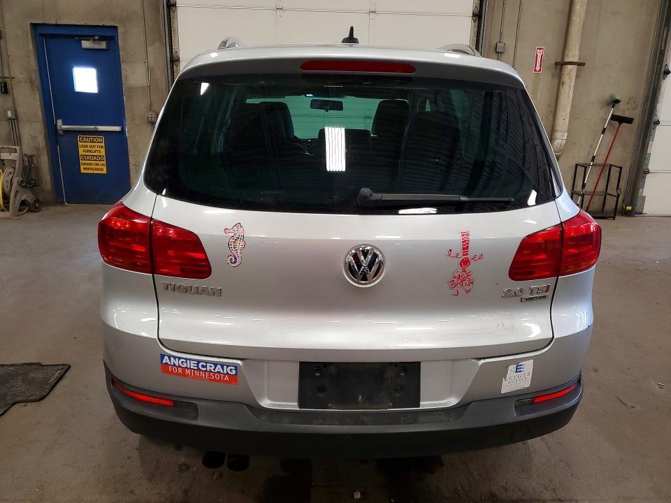 2014 VOLKSWAGEN TIGUAN S — Фото 6 из 13
